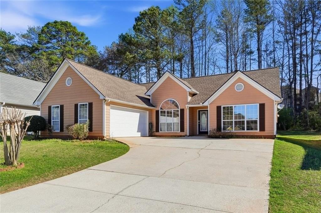 2600 Avalon Pl - Photo 2 of 25