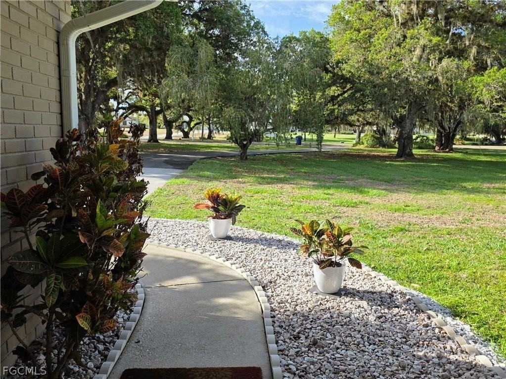 1250 Riverbend Dr - Photo 2 of 50