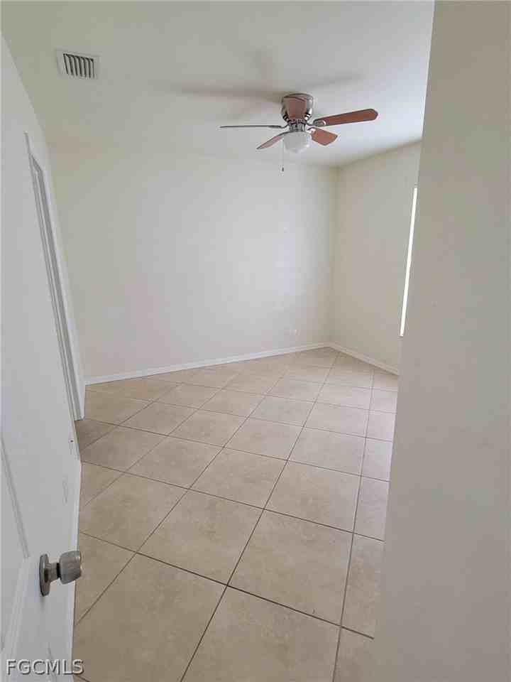 3733 Kittyhawk Dr - Photo 5 of 9