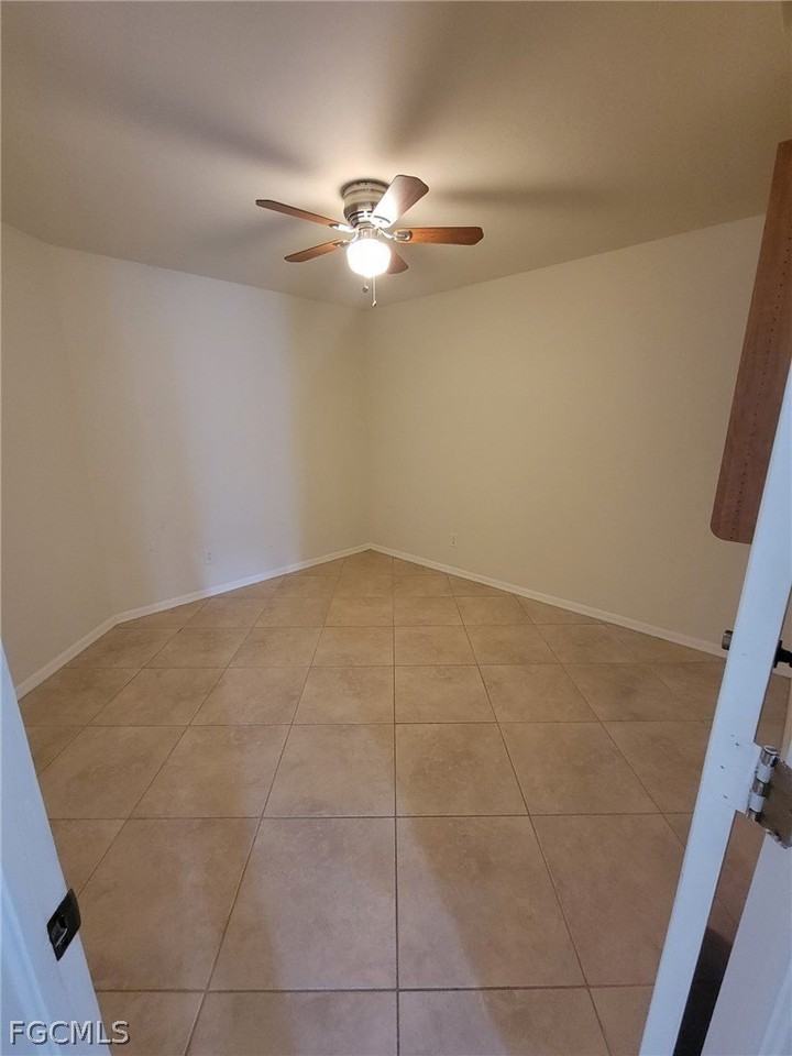 3733 Kittyhawk Dr - Photo 6 of 9