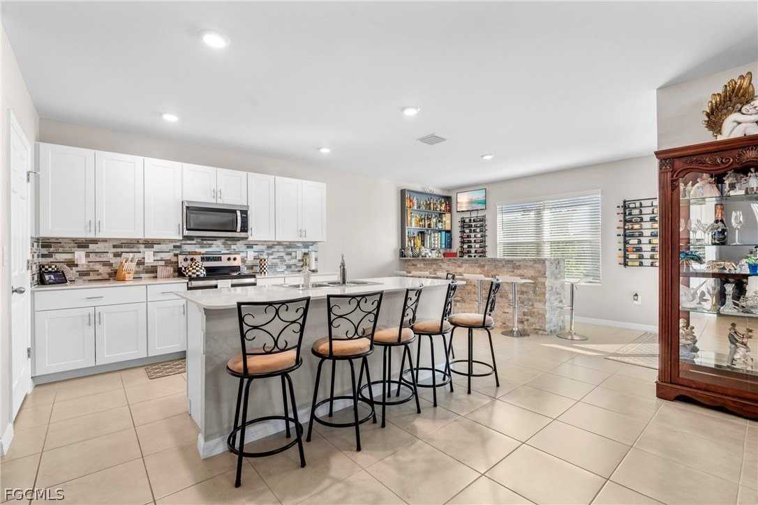 25463 Bandito Ct - Photo 7 of 20