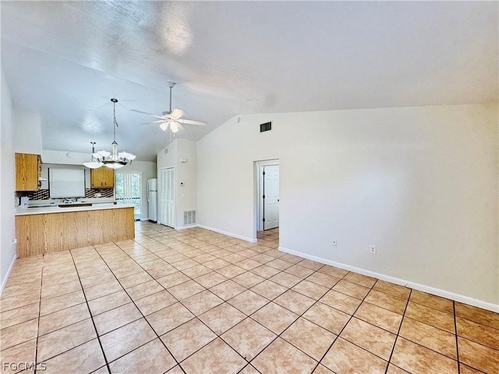 17405 E Carnegie Cir #405 - Photo 6 of 34