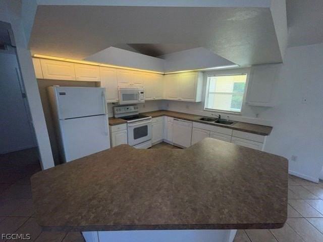 721 Castlestone Ave S - Photo 7 of 16