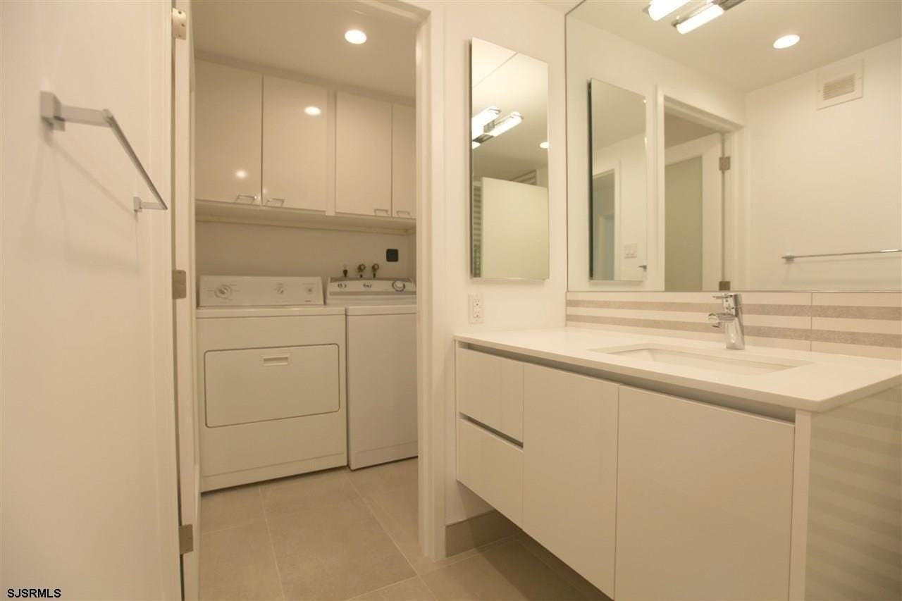 2700 Atlantic Ave #602 - Photo 6 of 6