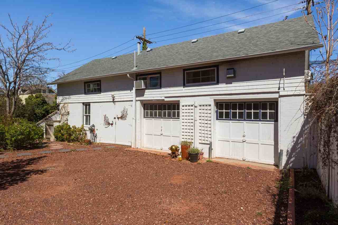 1119 Tijeras Ave Nw - Photo 3 of 23