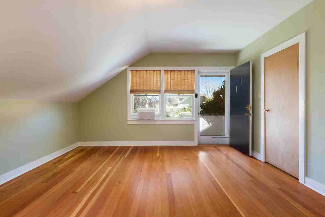 1119 Tijeras Ave Nw - Photo 5 of 23