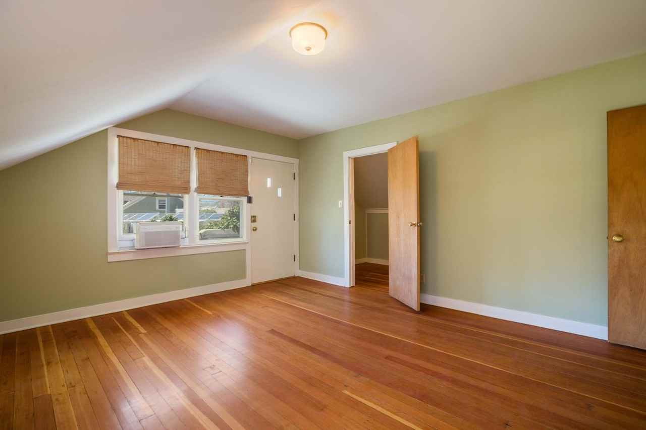 1119 Tijeras Ave Nw - Photo 6 of 23