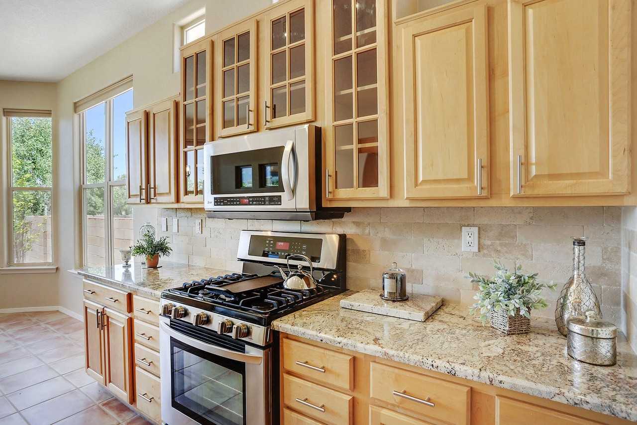 6215 Goldfield Pl Ne - Photo 7 of 31