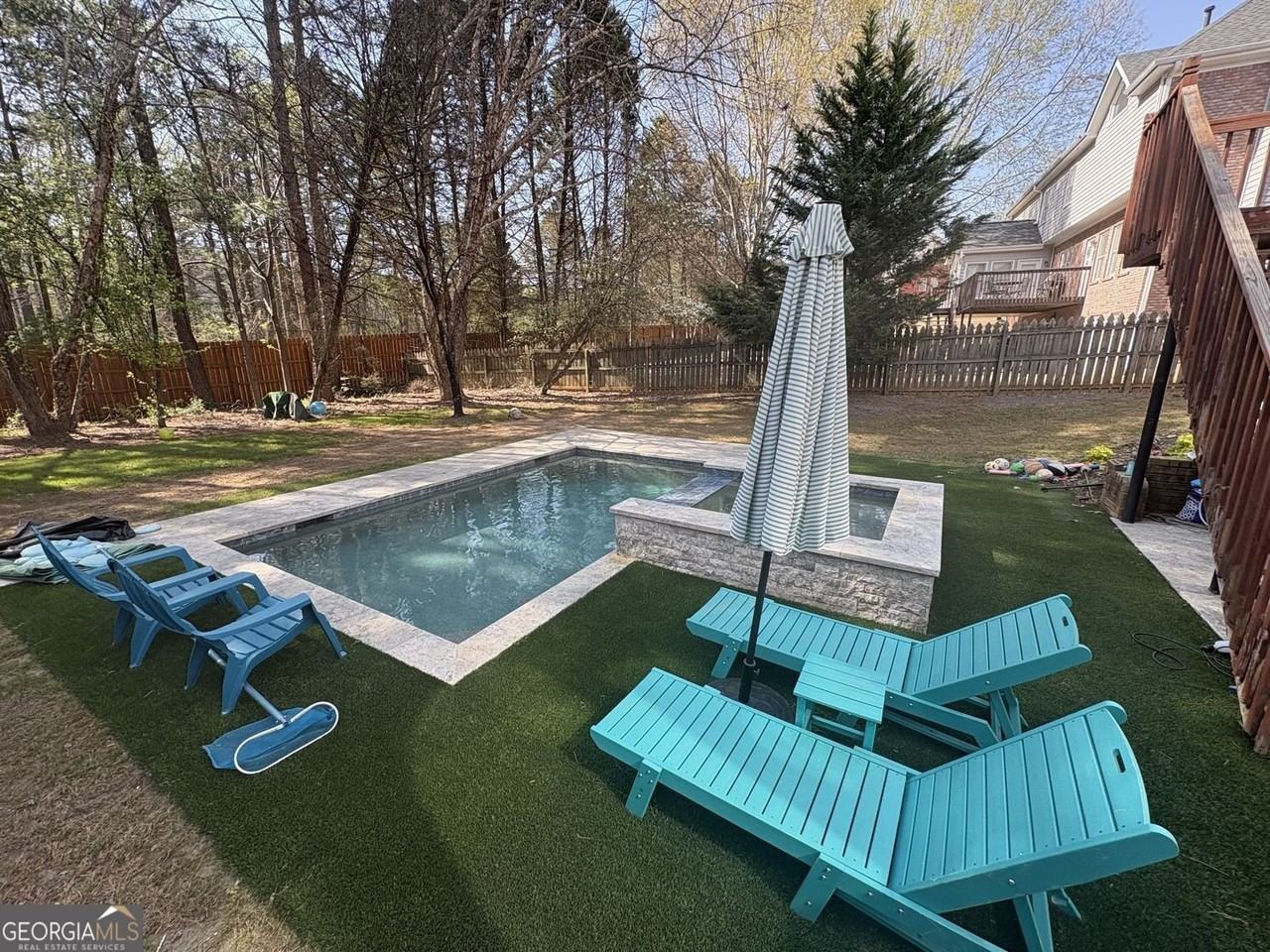 2785 Shoemaker Ln - Photo 2 of 29