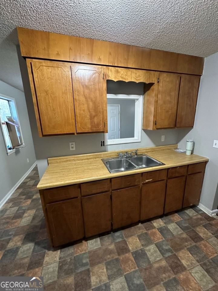 1463 Bankston Ave - Photo 6 of 16