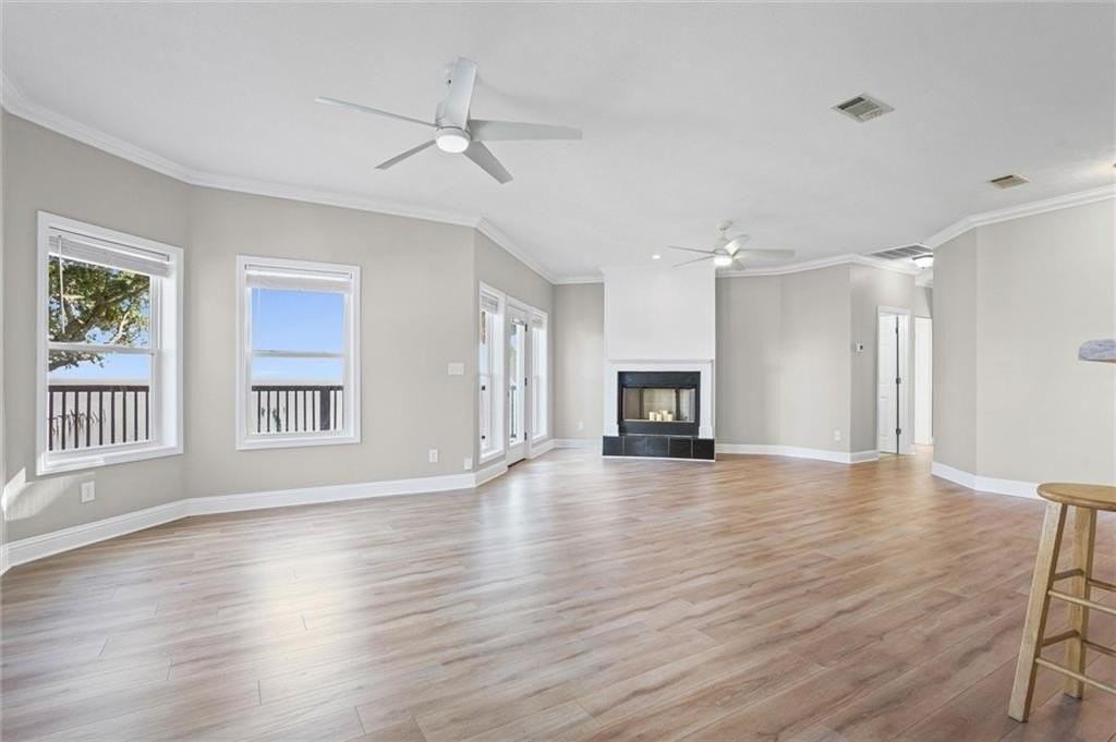 3917 Bay Front Rd - Photo 2 of 23