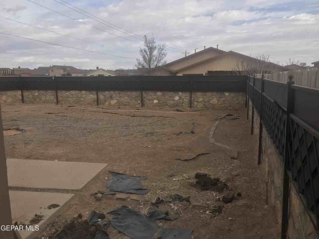 14301 Andre Agassi Dr - Photo 4 of 19