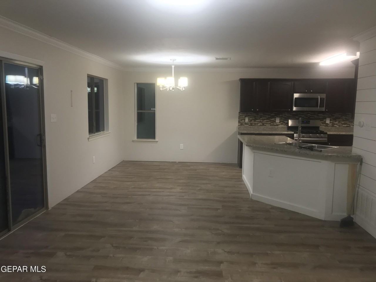 14301 Andre Agassi Dr - Photo 7 of 19