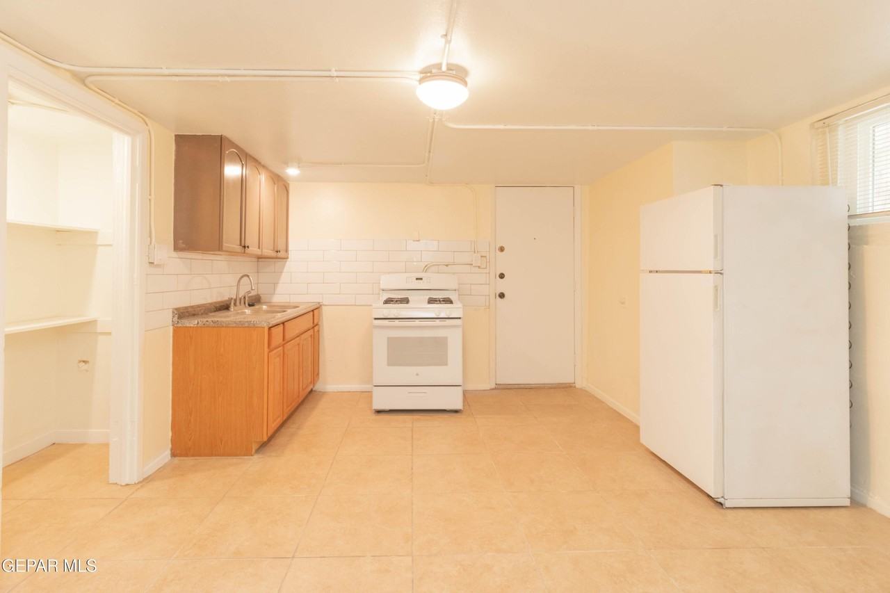 1309 E Rio Grande Ave Apt 6 - Photo 6 of 13