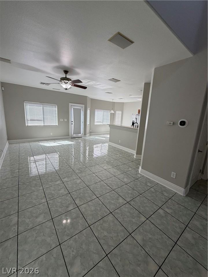 9103 Harbor Wind Ave - Photo 5 of 9