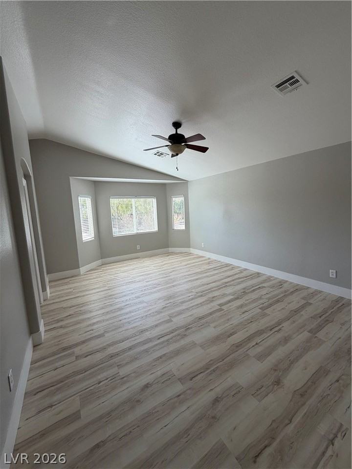 9103 Harbor Wind Ave - Photo 6 of 9