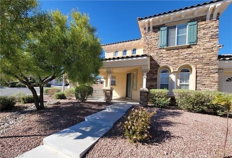 971 Armandito Dr - Photo 4 of 48