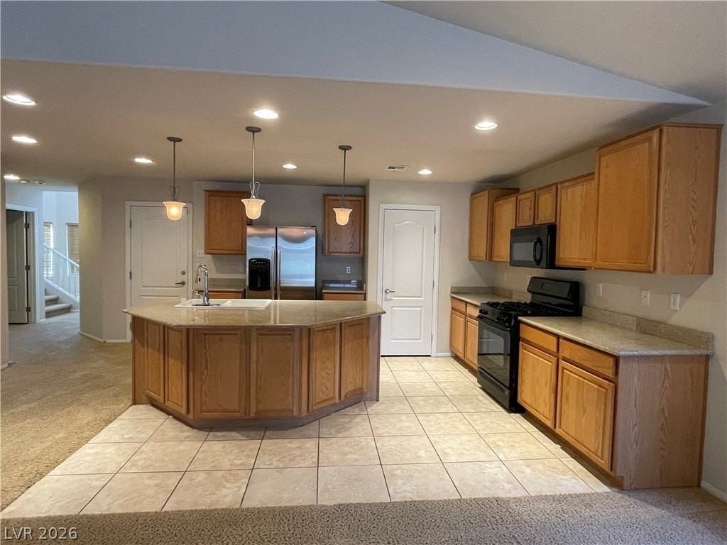 417 Colorful Rain Ave - Photo 4 of 25