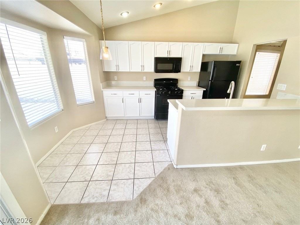 4678 Carefree Dr - Photo 6 of 28