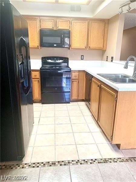 1575 W Warm Springs Rd #3412 - Photo 2 of 10