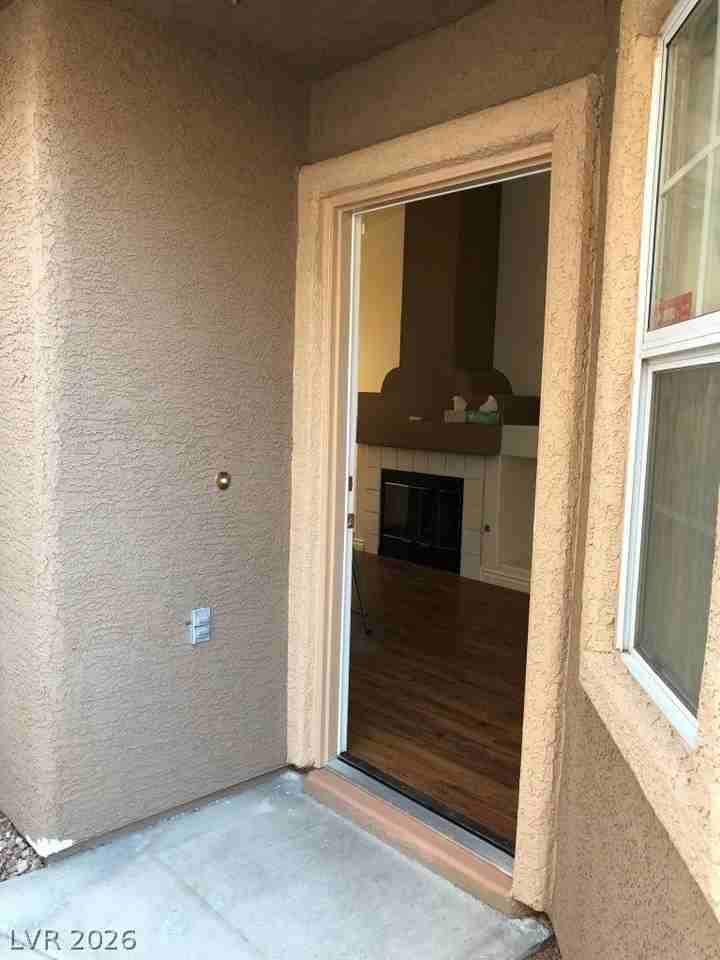 1641 Eagle Peak Way - Photo 2 of 39