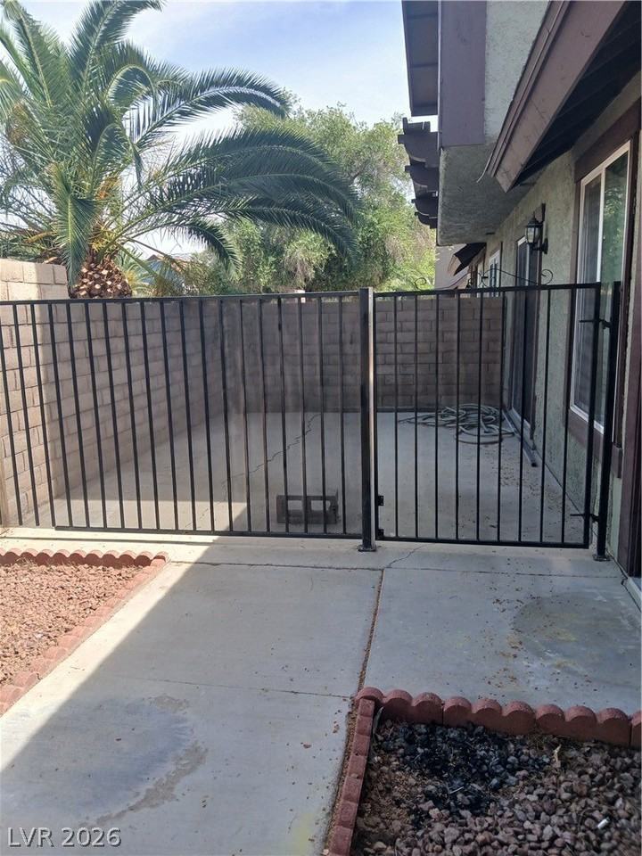 4529 Del Oro Dr #0 - Photo 4 of 20