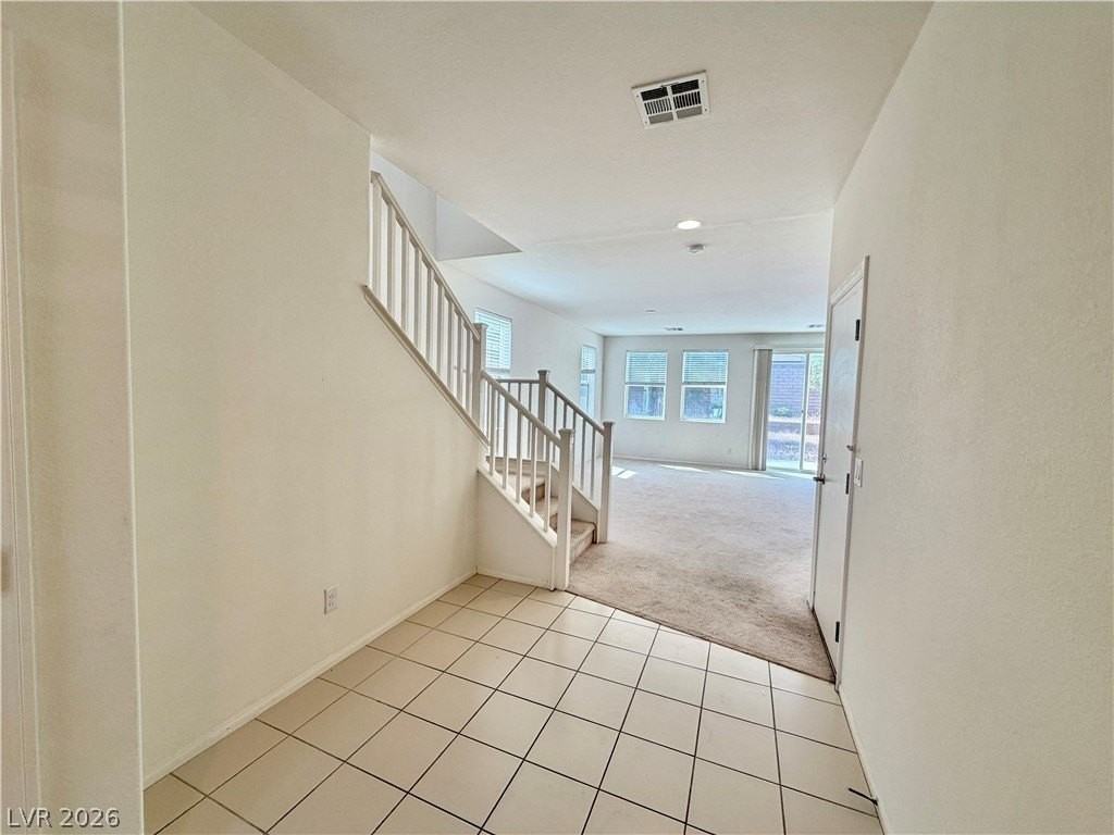 10069 Pacific Peak St - Photo 2 of 23
