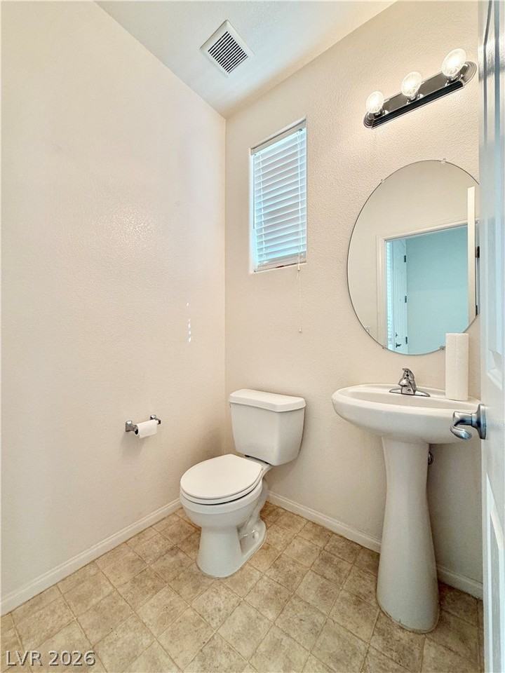 10069 Pacific Peak St - Photo 3 of 23