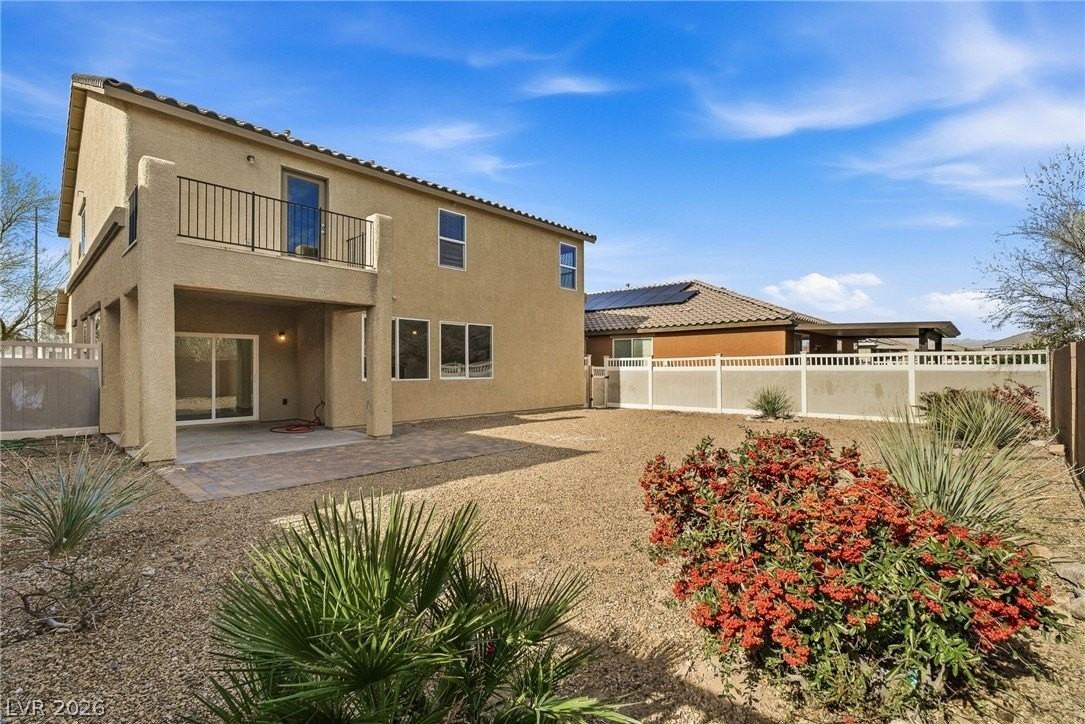 1148 Pine Cove Ct - Photo 2 of 48