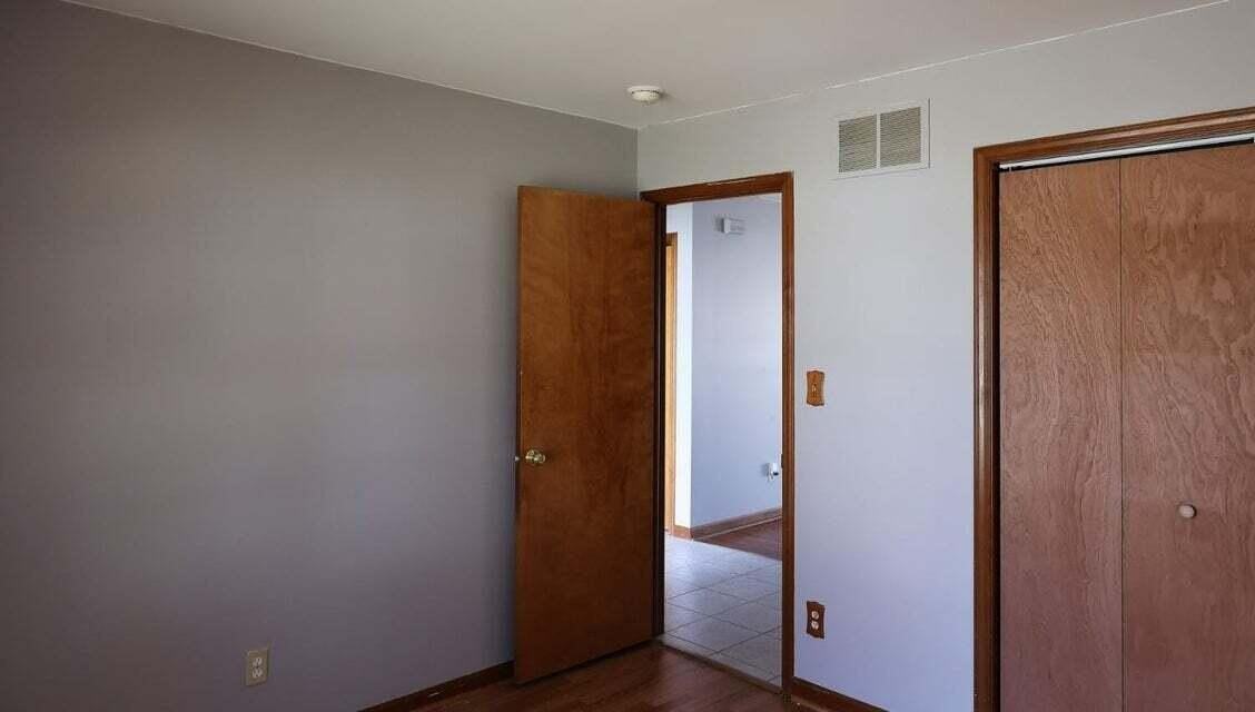 8732 Madison St - Photo 4 of 7