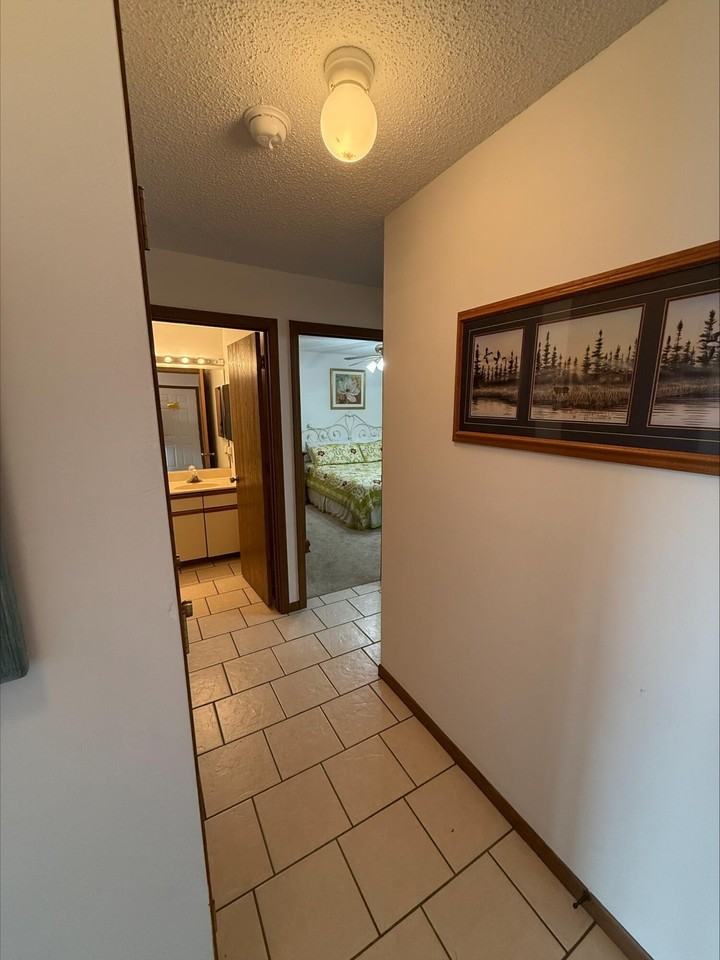 3 Treehouse Ln Unit 3 #3 - Photo 3 of 15