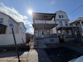 featured image of 534 536 Alder Street unit: 2