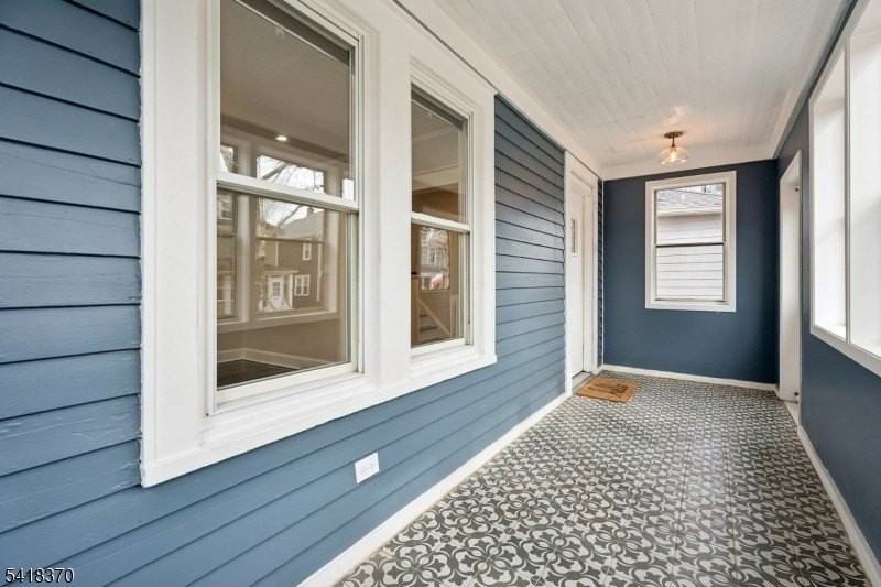 32 Edgewood Rd - Photo 4 of 32