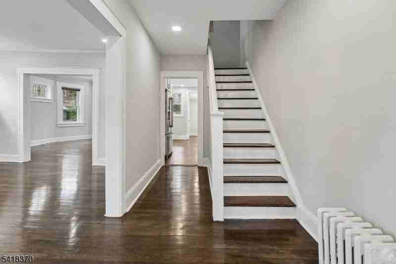 32 Edgewood Rd - Photo 5 of 32