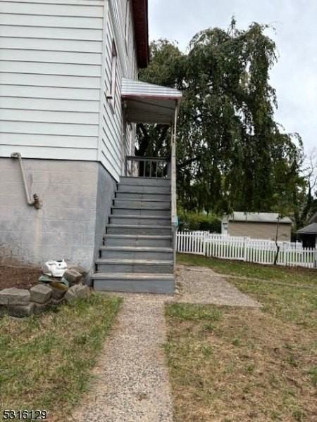 275 Grove St #3 - Photo 5 of 7