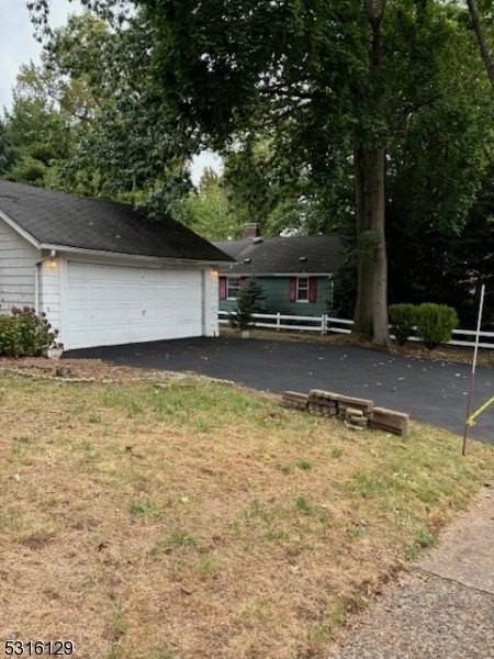 275 Grove St #3 - Photo 6 of 7