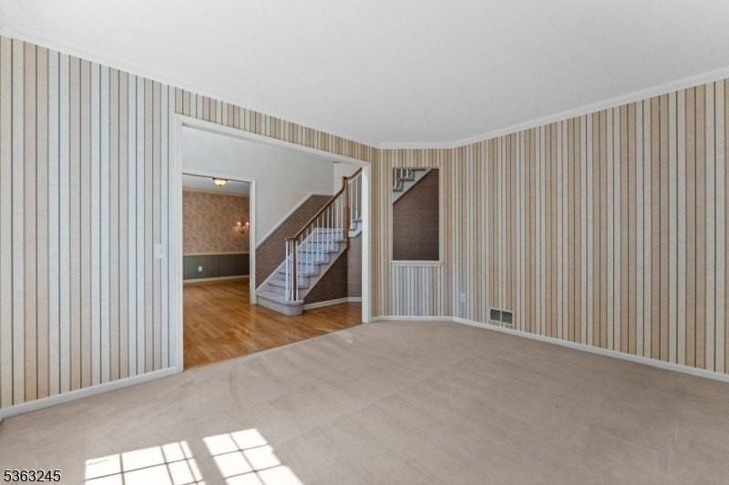 2 Seminole Rd - Photo 5 of 50