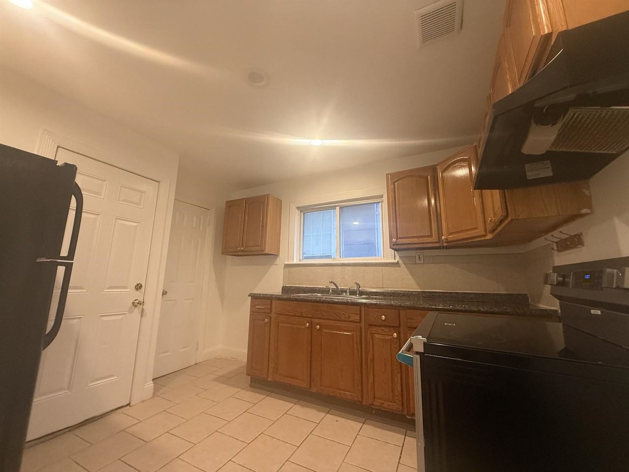 220 Summit Ave #1 - Photo 7 of 18