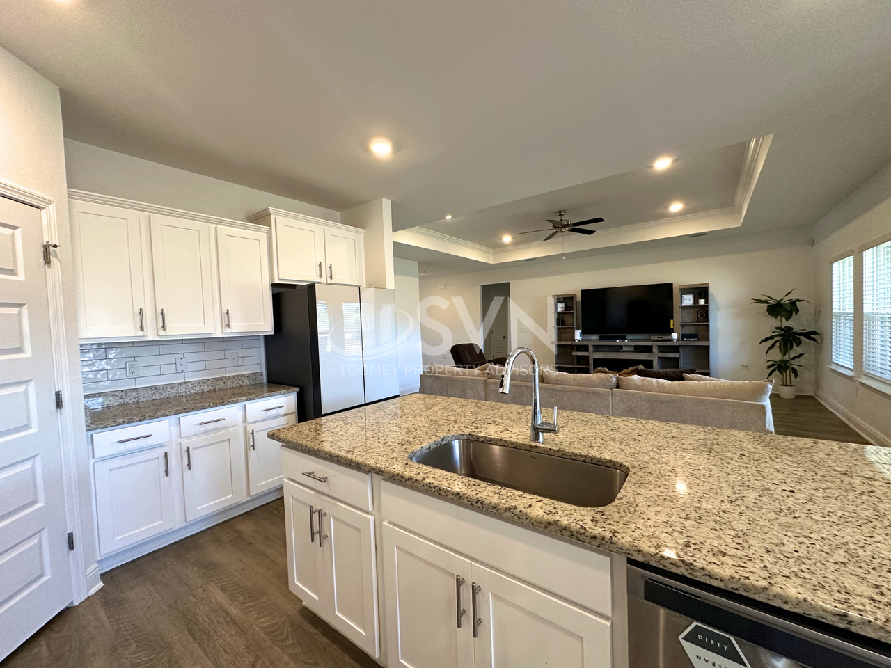 30858 Semper Dr - Photo 5 of 31