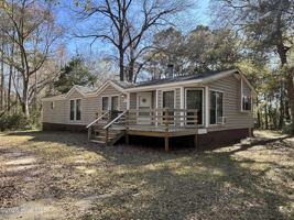 featured image of 649 Beachwood Dr Se