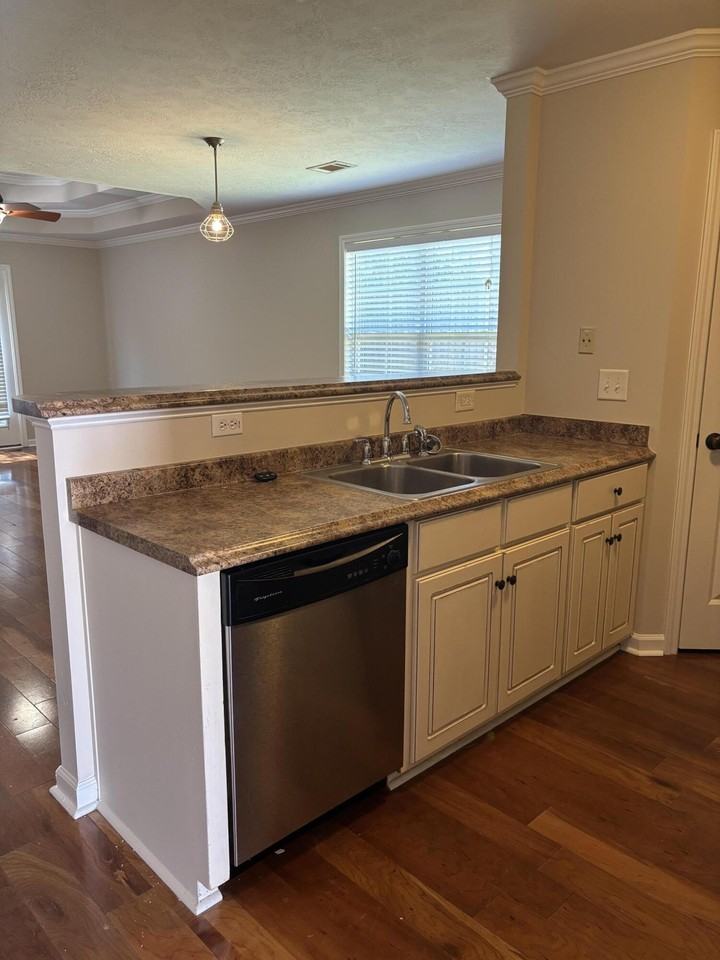 108 Village Run - Photo 7 of 12