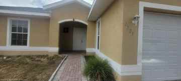 featured image of 7221 Golf Club Dr