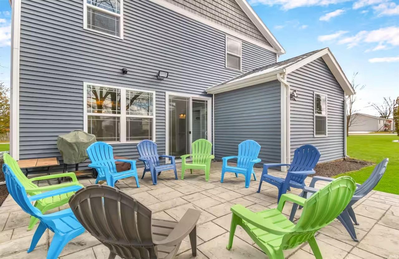 9821 N Marine Key Dr - Photo 3 of 32