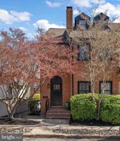 featured image of 2115 Fairfield Pl