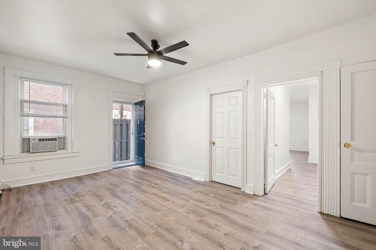 1502 W 14th St - Photo 4 of 10