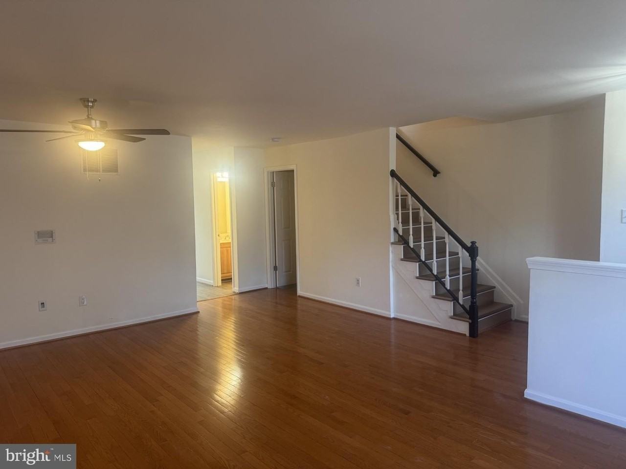 90 English Run Cir - Photo 3 of 39