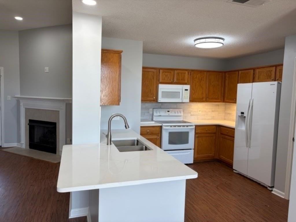 1139 Breezy Valley Dr - Photo 2 of 27