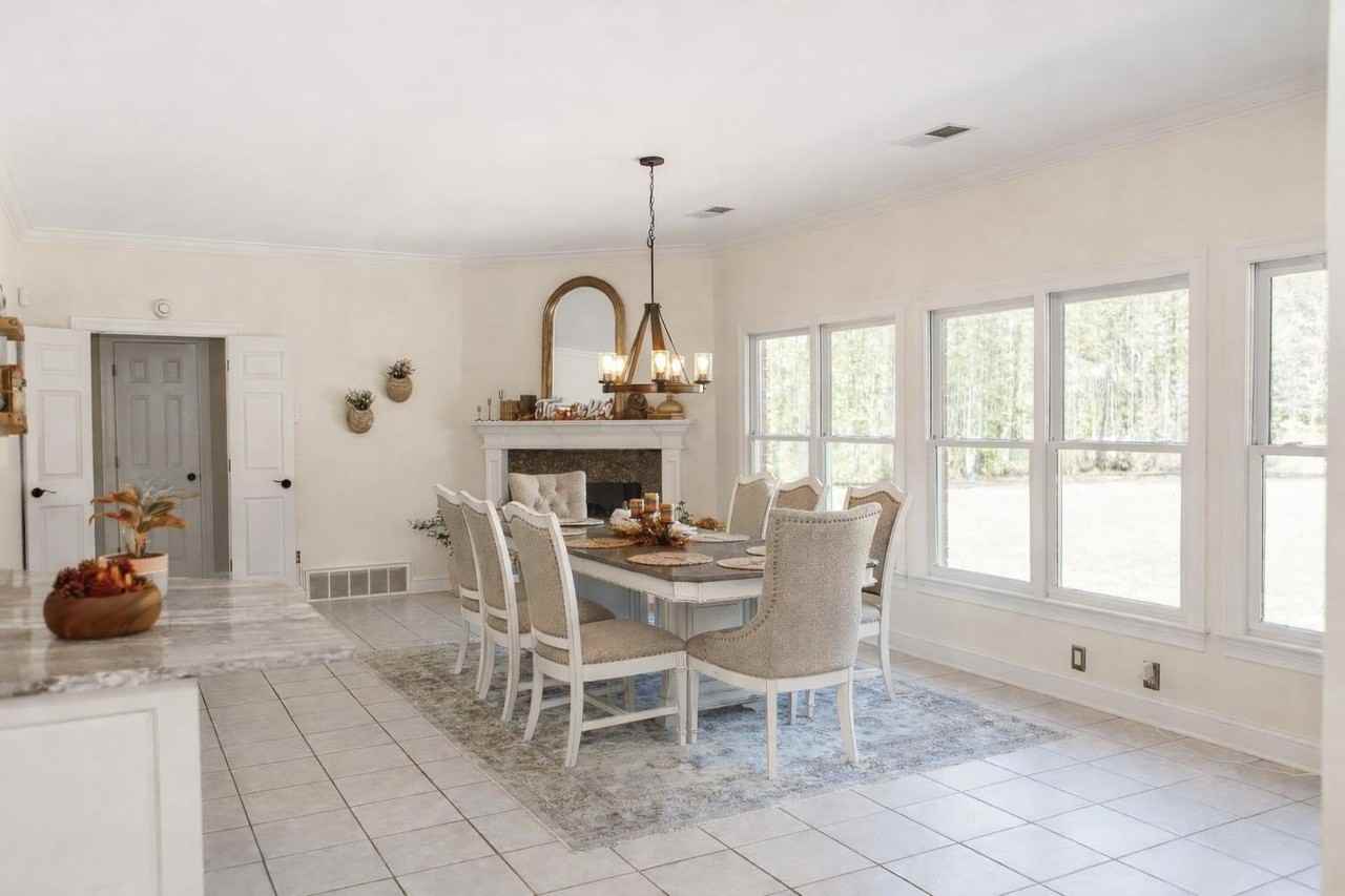 565 Schaeffer Loop - Photo 7 of 25