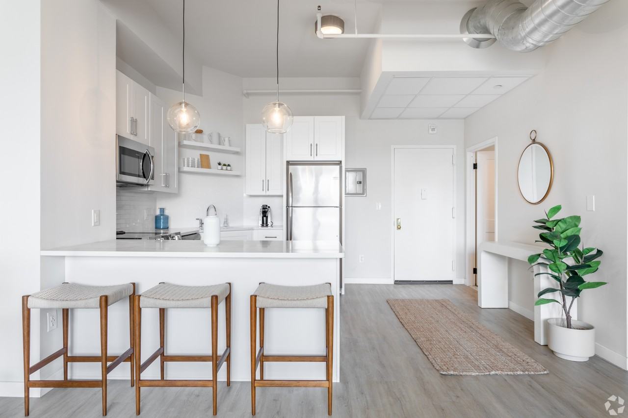 Luckey Platt - Photo 7 of 50