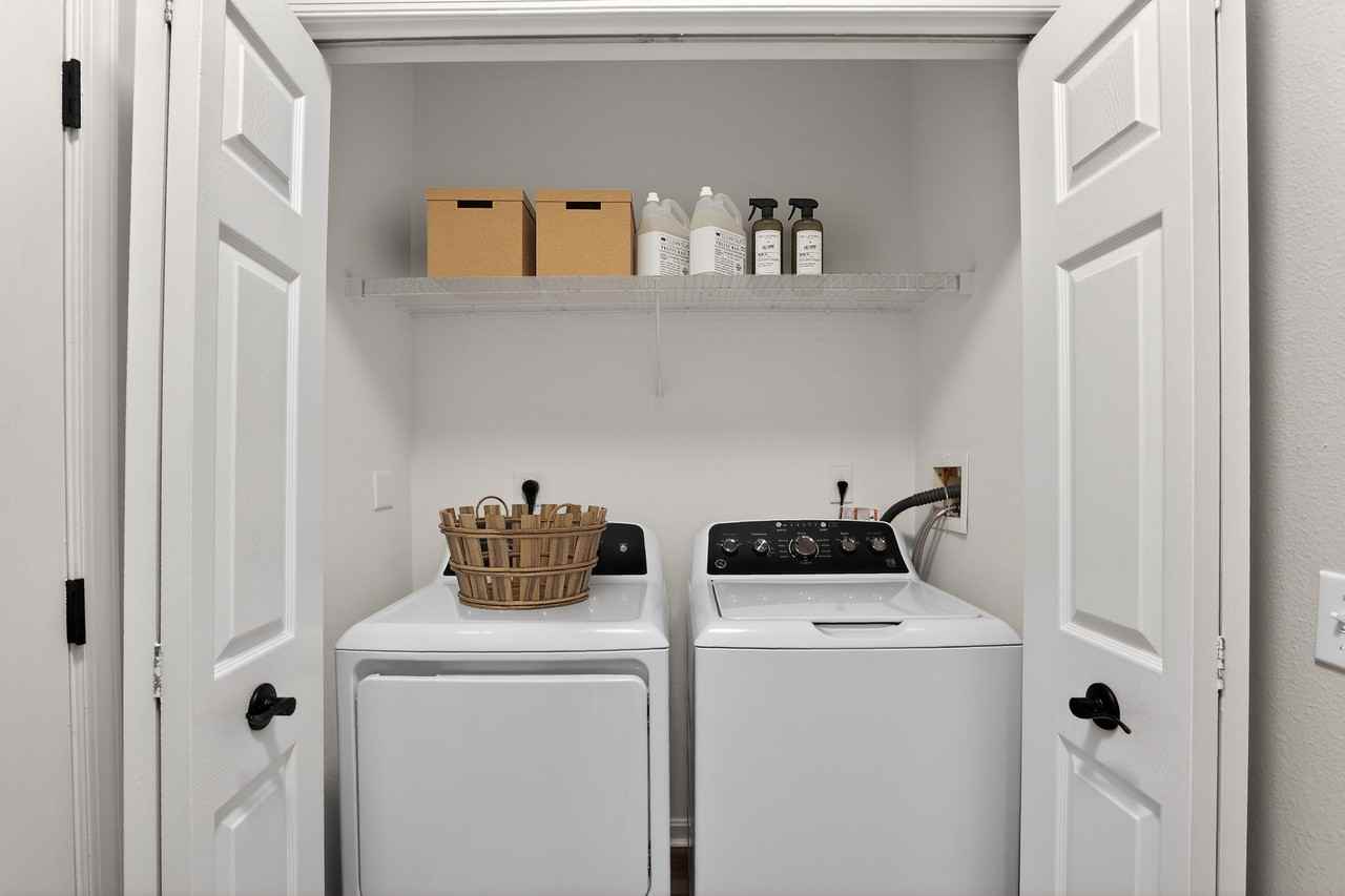 Eagle Rock Apartments at Fishkill - Photo 5 of 29